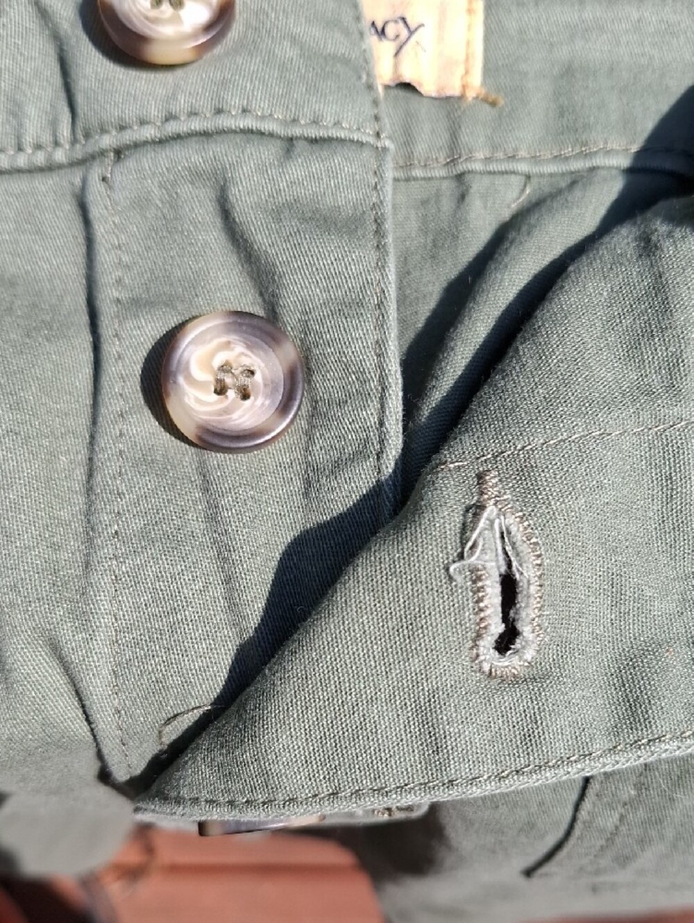 Democracy Olive Green Button-Front Skirt Sz 16 - Picture 3 of 6